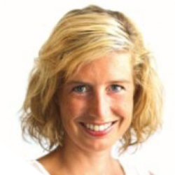 Marieke van Osch_vrijstaand Marieke van Osch_vrijstaand